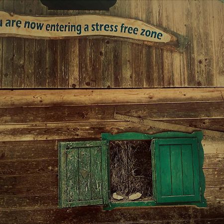 Wooden Cabin Kamna Gorica 外观 照片
