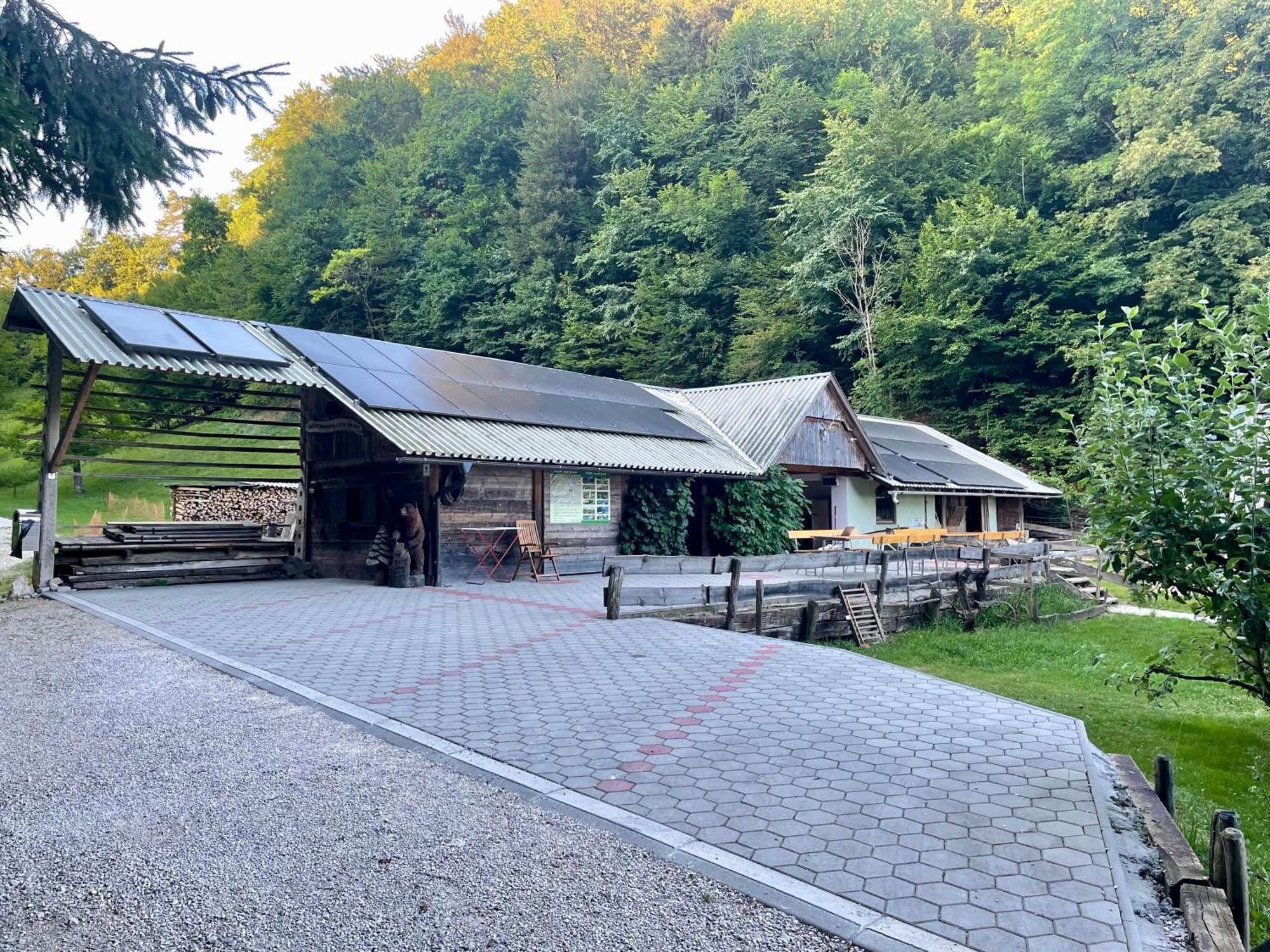 Wooden Cabin Kamna Gorica 外观 照片